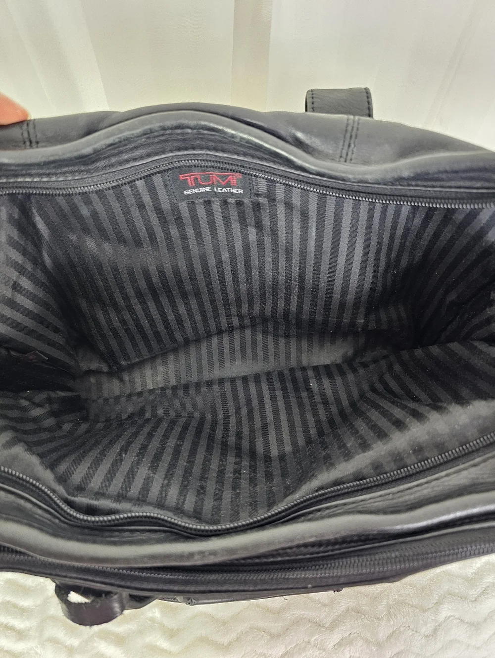 Tumi Alpha 907D3 Slim Portfolio Briefcase Vintage Sleek Black Napa Leather